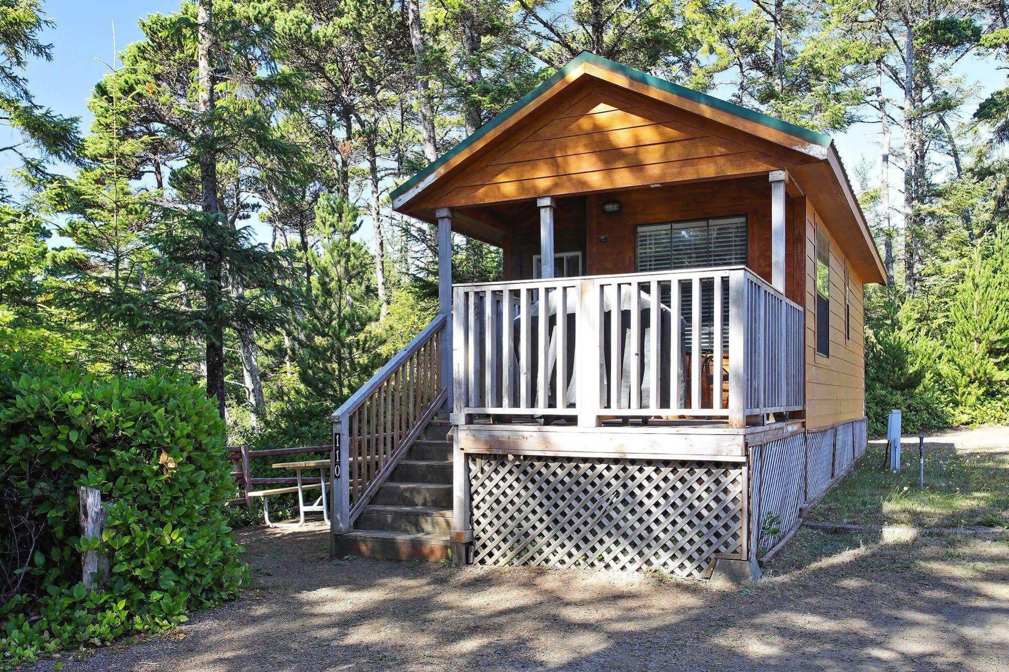 Whaler'S Rest Rv & Camping Resort Holiday Beach Exterior photo