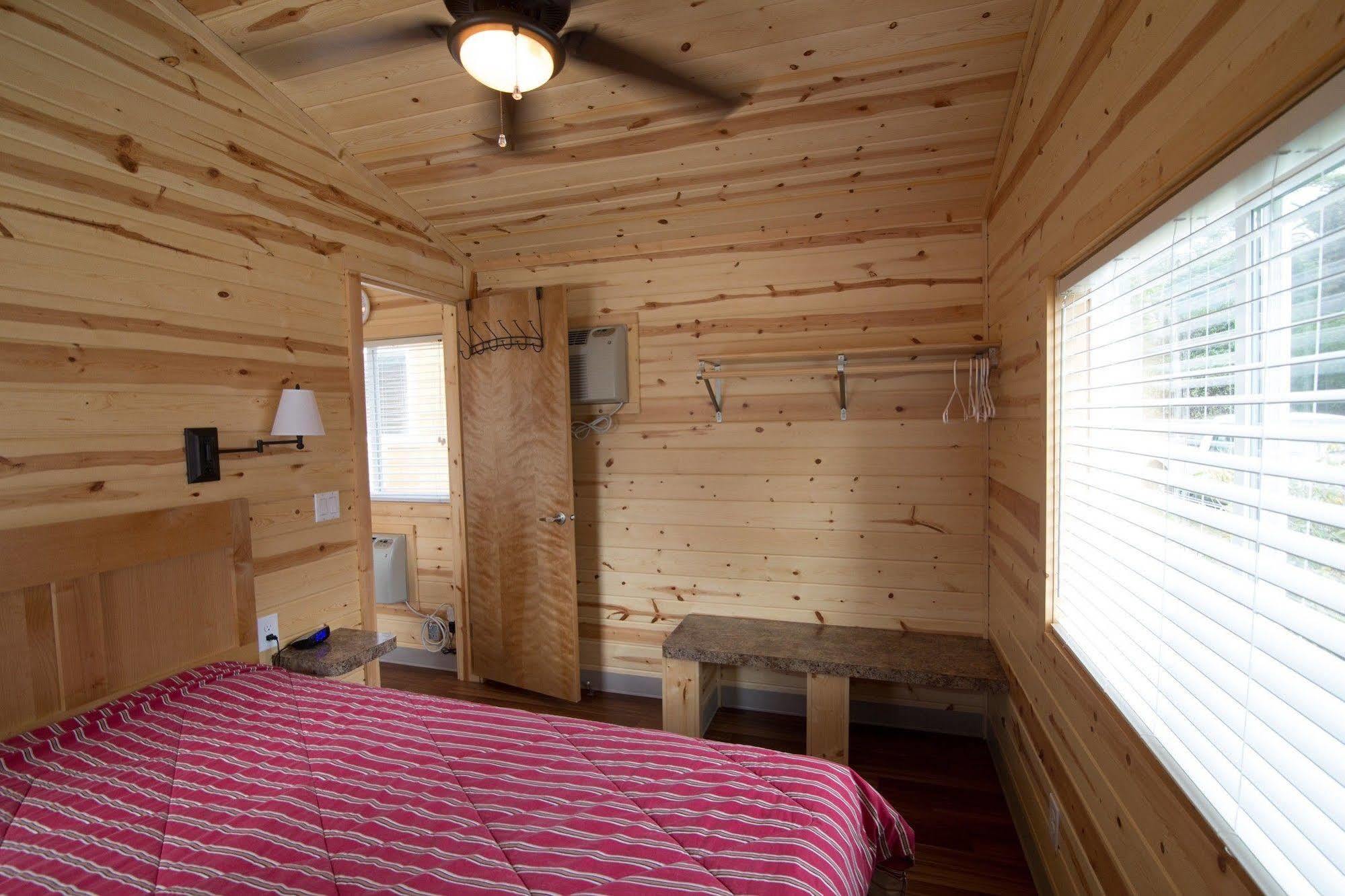 Whaler'S Rest Rv & Camping Resort Holiday Beach Exterior photo