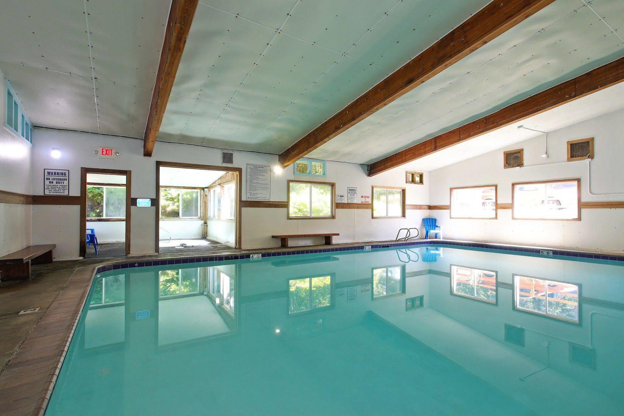 Whaler'S Rest Rv & Camping Resort Holiday Beach Exterior photo